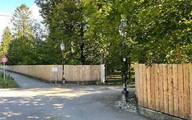 Villa Zollhaus Bed&Breakfast