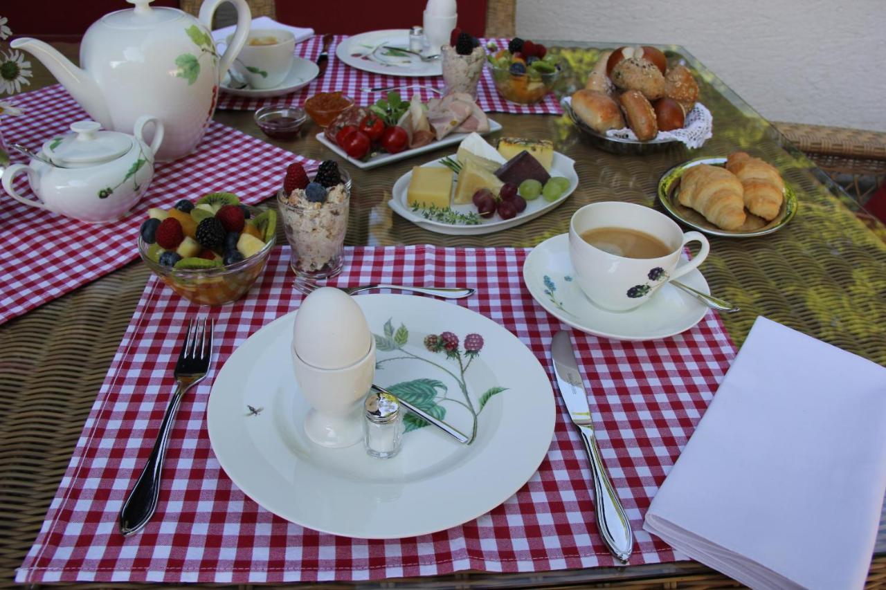 Villa Zollhaus Bed&Breakfast Turkheim Exterior foto